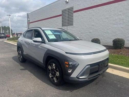 Cyber Gray Metallic 2025 Hyundai KONA SEL