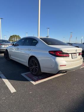 2021 BMW 530 530i