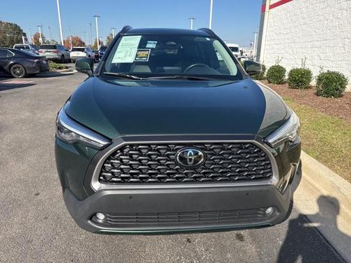 2023 Toyota Corolla Cross XLE