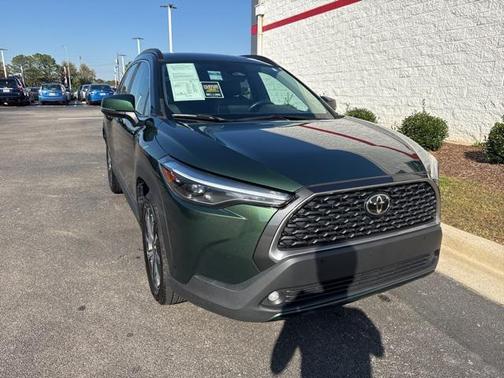 2023 Toyota Corolla Cross XLE