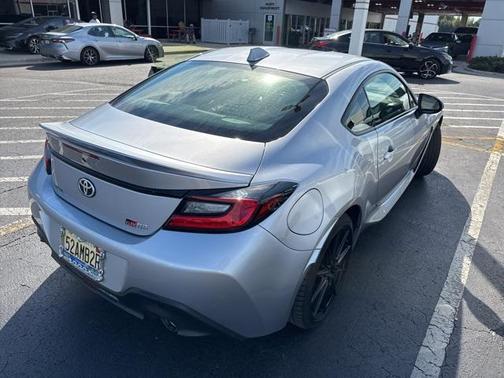 2024 Toyota GR86 Premium