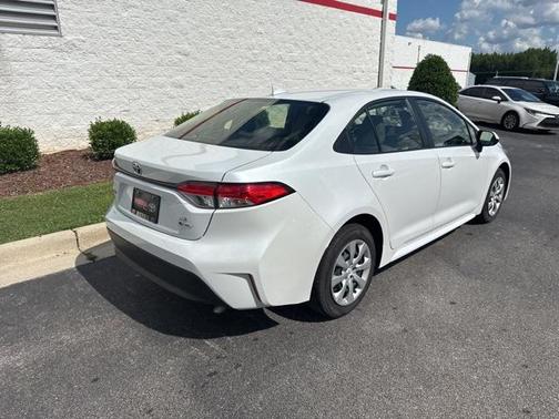 2025 Toyota Corolla Hybrid SE