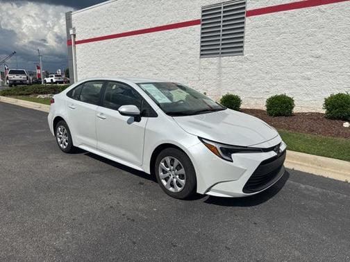 2025 Toyota Corolla Hybrid SE