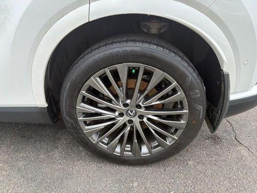 Eminent White Pearl 2023 Lexus RX 350 Luxury