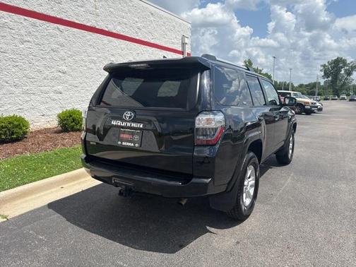 2024 Toyota 4Runner SR5
