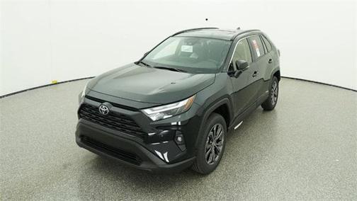 2025 Toyota RAV4 Hybrid XLE Premium
