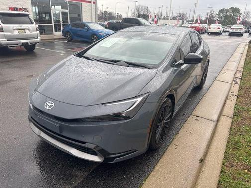 2024 Toyota Prius XLE