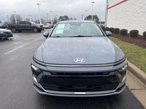 2025 Hyundai SONATA Hybrid SE