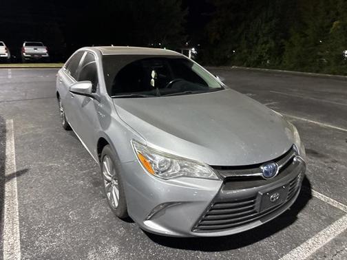 2017 Toyota Camry Hybrid XLE