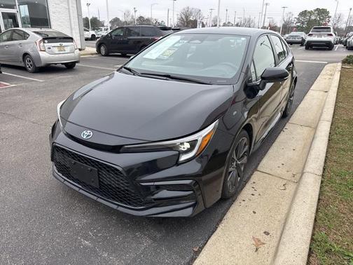 2024 Toyota Corolla Hybrid SE