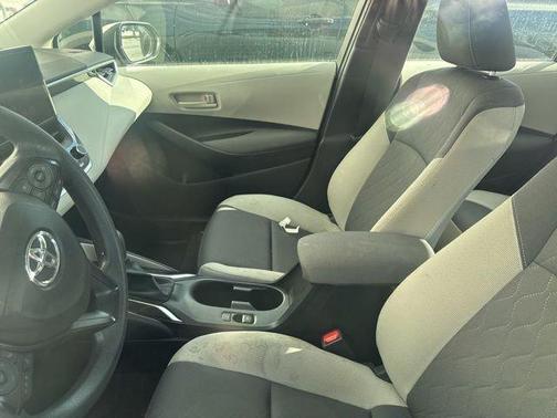 Classic Silver Metallic 2024 Toyota Corolla LE