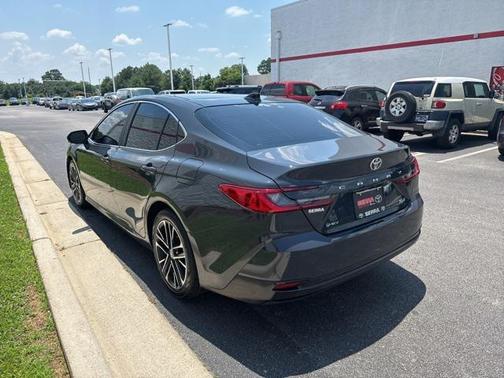 2025 Toyota Camry XLE