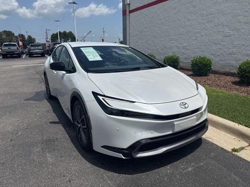 2024 Toyota Prius XLE