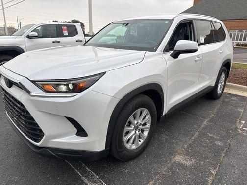 Wind Chill Pearl 2025 Toyota Grand Highlander XLE