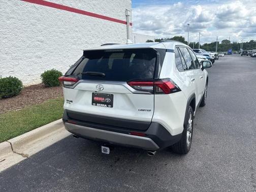 2022 Toyota RAV4 Limited