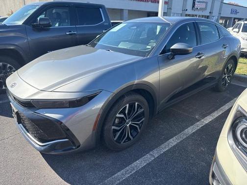 2023 Toyota Crown XLE