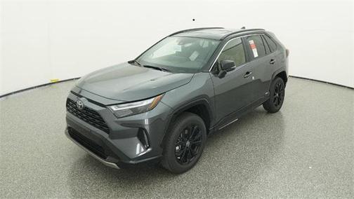 2025 Toyota RAV4 Hybrid SE
