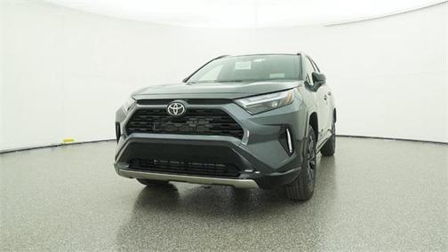 2025 Toyota RAV4 Hybrid SE