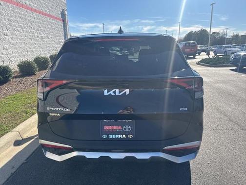 2024 Kia Sportage LX