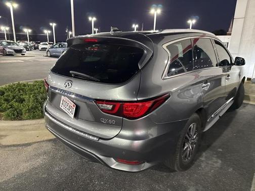 2018 INFINITI QX60 Base