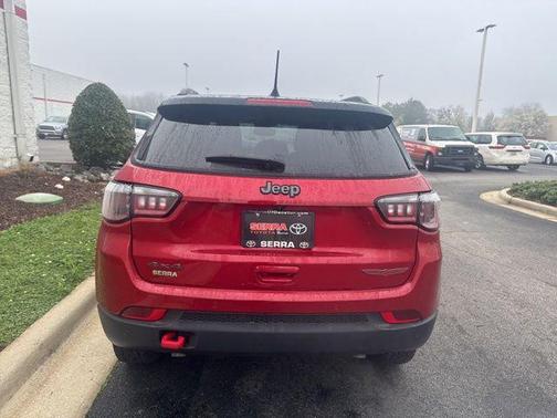 2025 Jeep Compass Trailhawk