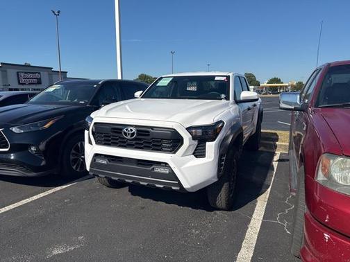 2025 Toyota Tacoma TRD Off Road