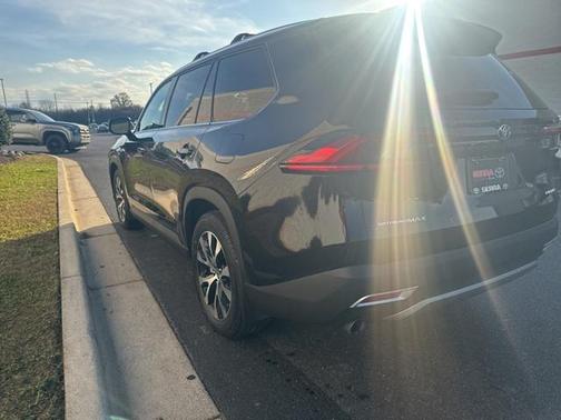 2024 Toyota Grand Highlander Hybrid Limited MAX