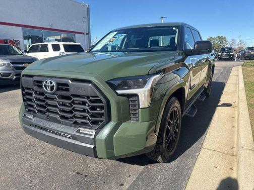 2023 Toyota Tundra SR5