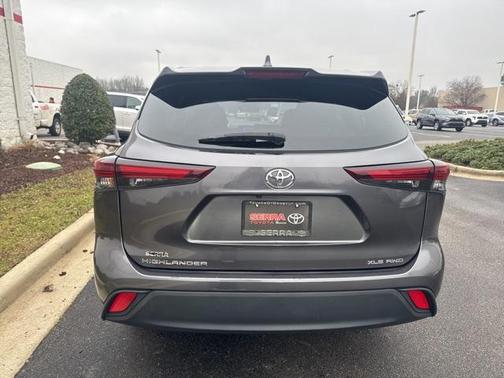 2024 Toyota Highlander XLE