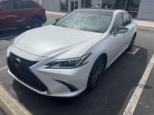 2023 Lexus ES 350 Base