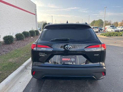 2024 Toyota Corolla Cross XLE