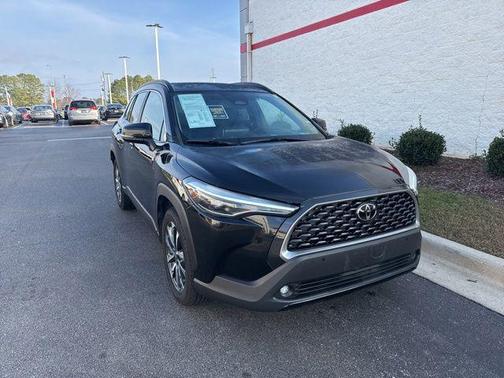 2024 Toyota Corolla Cross XLE