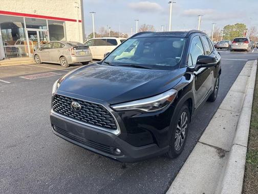 2024 Toyota Corolla Cross XLE