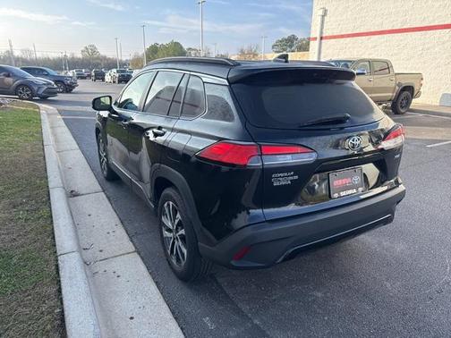 2024 Toyota Corolla Cross XLE