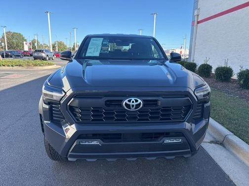 2024 Toyota Tacoma TRD Off Road