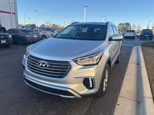 2018 Hyundai SANTA FE SE