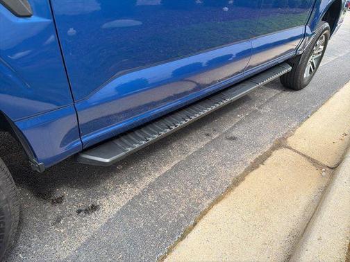 ATLAS BLUE METALLIC 2022 Ford F-150 XL