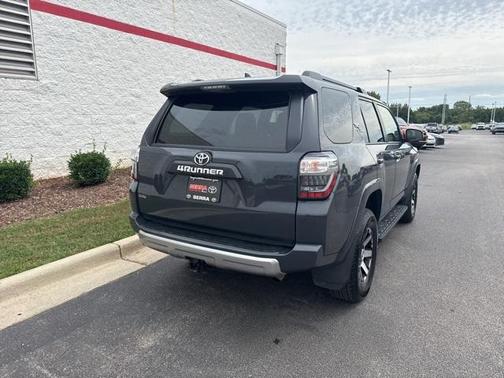2024 Toyota 4Runner TRD Off Road