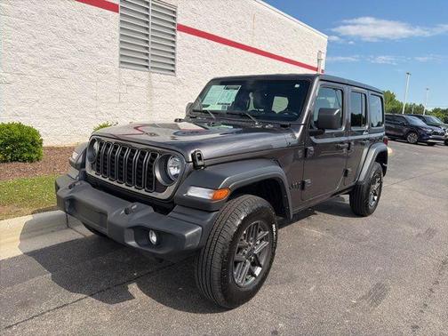Granite Crystal Metallic Clearcoat 2025 Jeep Wrangler Sport S