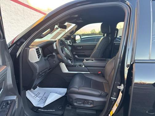 2025 Toyota Sequoia Platinum