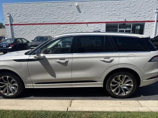 2023 Lincoln Aviator Black Label Grand Touring AWD