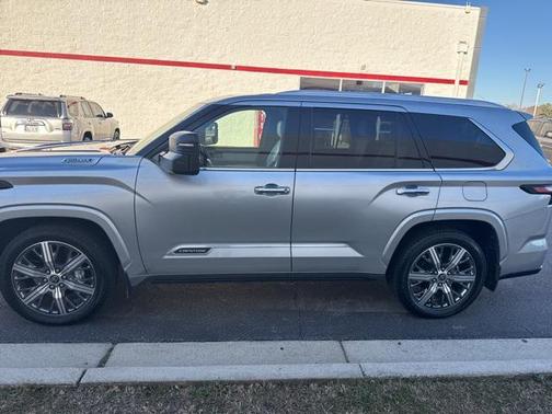 2023 Toyota Sequoia Capstone
