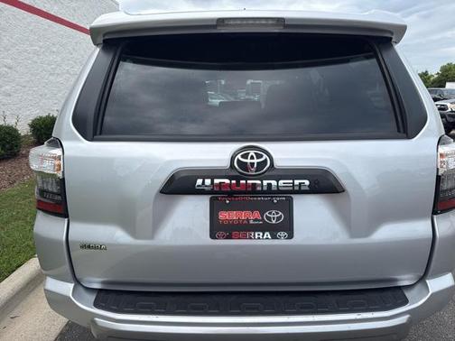 2024 Toyota 4Runner TRD Off Road
