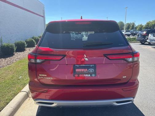 2024 Mitsubishi Outlander SE Black Edition w/Pano Roof S-AWC