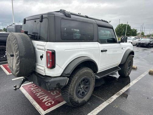 OXFORD WHITE 2023 Ford Bronco Wildtrak
