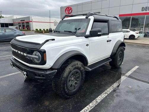 OXFORD WHITE 2023 Ford Bronco Wildtrak