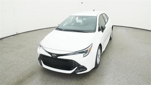 2026 Toyota Corolla Hatchback SE