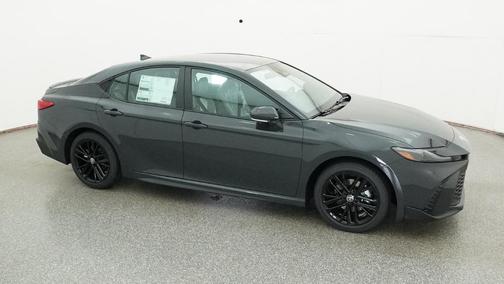 Underground 2026 Toyota Camry SE