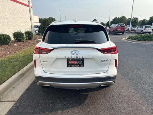 2019 INFINITI QX50 ESSENTIAL
