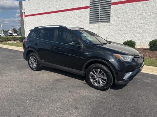 2018 Toyota RAV4 Hybrid XLE